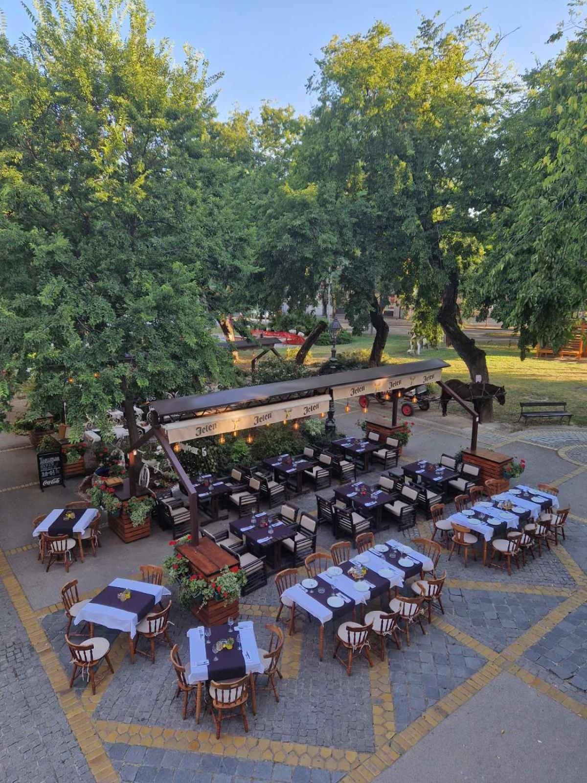 Апарт отель Restoran Orijent 5 Сомбор Экстерьер фото